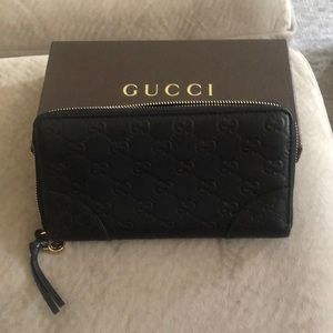 Gucci wallet